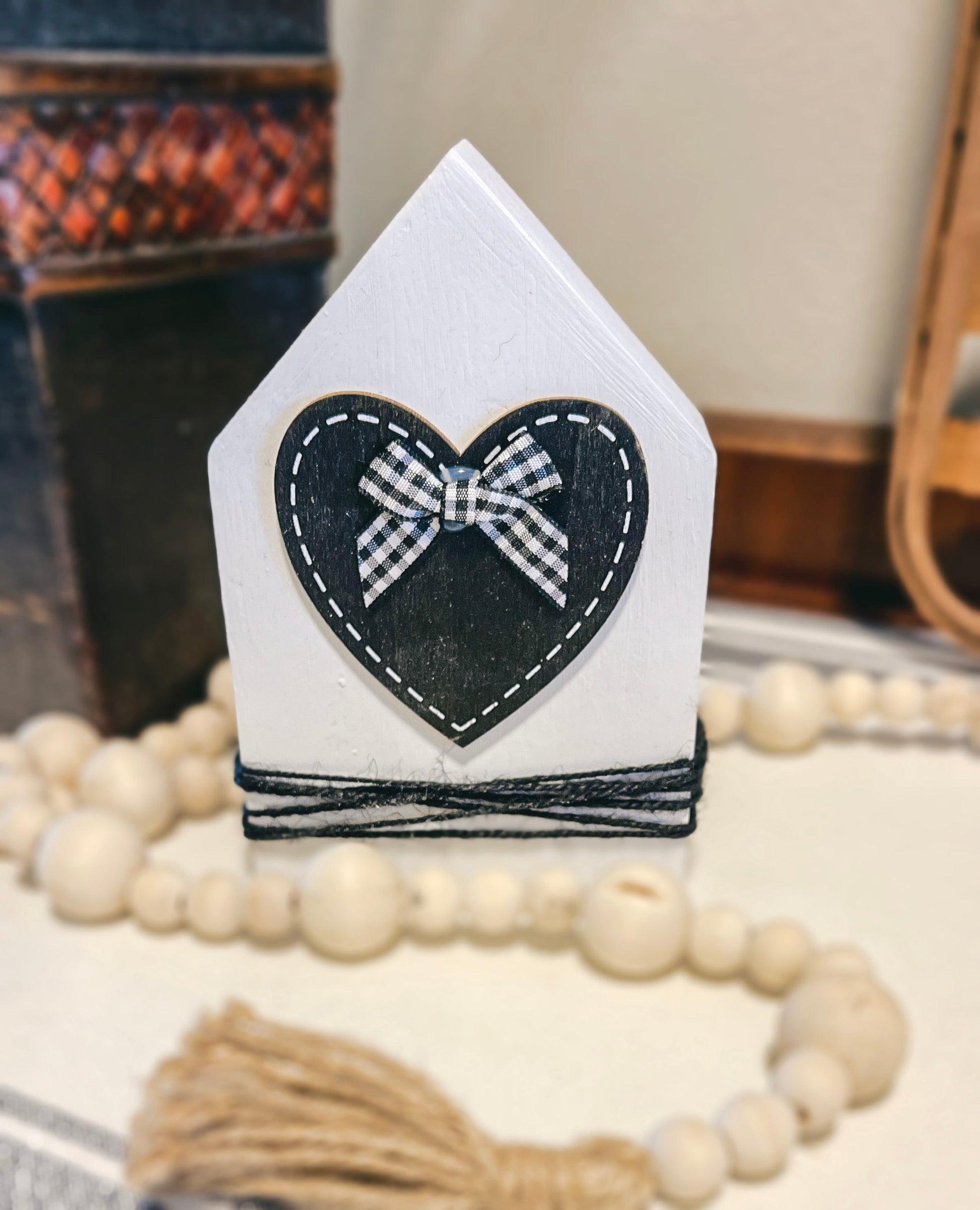 Black and white small house - Heart Land Designs